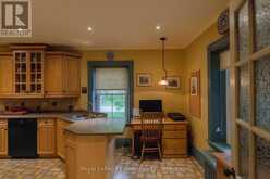 104 CARNEY STREET | Owen Sound Ontario | Slide Image Nineteen