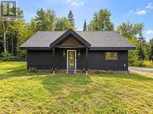 422 BALSAM CHUTES ROAD | Huntsville Ontario | Slide Image Three
