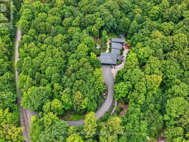115 LINDGREN ROAD E Huntsville Ontario, P1H 1Y6 - 2 Bedrooms Home For Sale