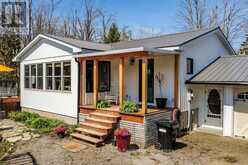 465 RIDGE ROAD E | Oro-Medonte Ontario | Slide Image Five