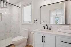 26 KING STREET | Rosseau Ontario | Slide Image Seventeen