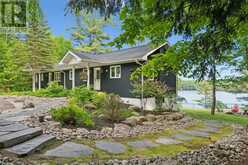 26 KING STREET | Rosseau Ontario | Slide Image Two