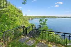 26 KING STREET | Rosseau Ontario | Slide Image Thirty-one