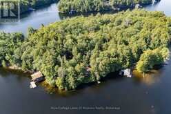 2115 LAKE MUSKOKA | Muskoka Lakes Ontario | Slide Image Four