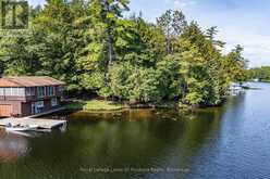 2115 LAKE MUSKOKA | Muskoka Lakes Ontario | Slide Image Eight