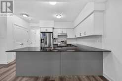 23 FERRIS CIRCLE | Guelph Ontario | Slide Image Thirteen
