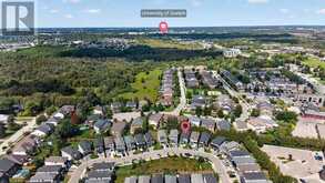 23 FERRIS CIRCLE | Guelph Ontario | Slide Image Forty