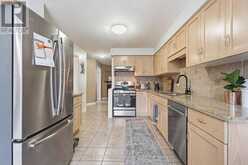 7 HENDERSON DRIVE | Guelph Ontario | Slide Image Eight