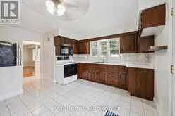 130 SPEEDVALE AVENUE W | Guelph Ontario | Slide Image Twelve