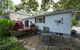 353 QUEEN STREET E | St. Marys Ontario | Slide Image Thirty-nine
