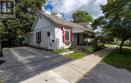 353 QUEEN STREET E | St. Marys Ontario | Slide Image Five