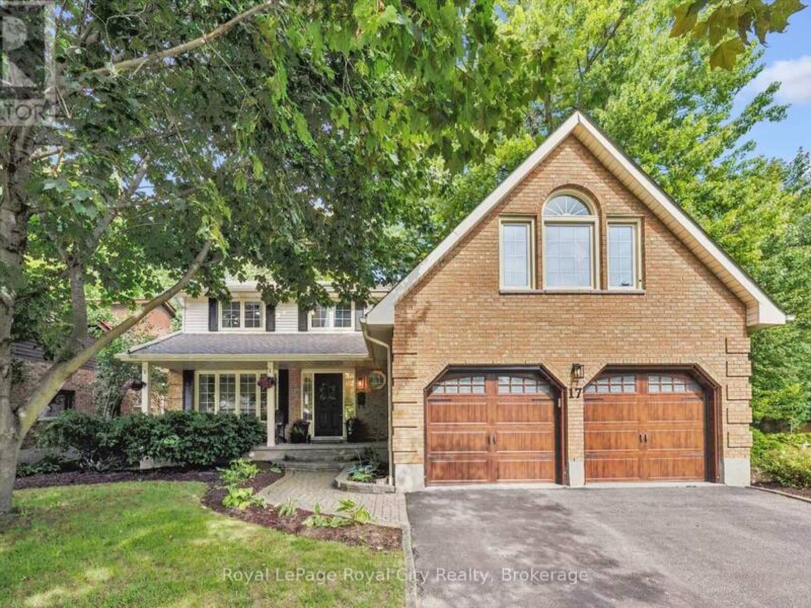 17 SUGARBUSH PLACE, Guelph, Ontario N1H 7Z1