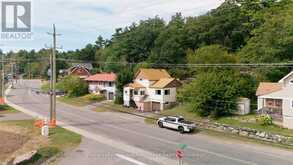 65 ISABELLA STREET | Parry Sound Ontario | Slide Image Thirty-three