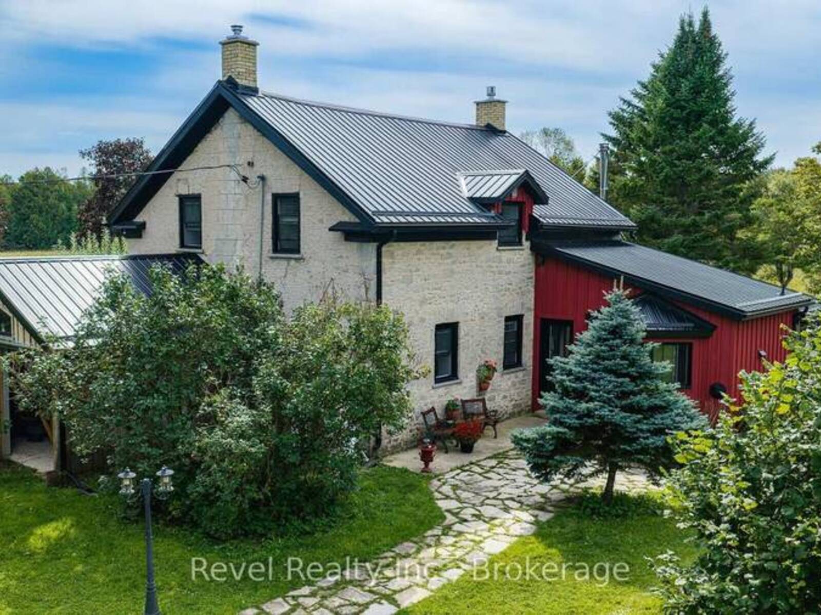 423259 ROCKY SAUGEEN ROAD, Durham, Ontario N0G 1R0