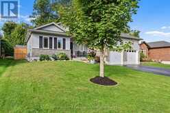 98 ANDERSON CRESCENT | Tay Ontario | Slide Image Two