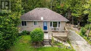 27 WOODSTOCK AVENUE | Northern Bruce Peninsula Ontario | Slide Image Nine