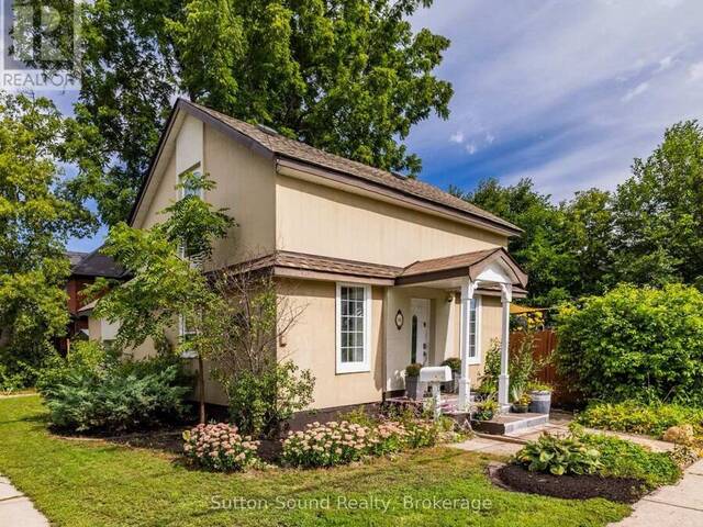 307 FOURTH STREET W Collingwood Ontario, L9Y 3B2 - 3 Bedrooms Home For Sale