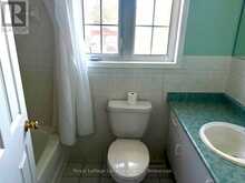 24 MERGANSER COURT | Barrie Ontario | Slide Image Eight