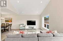 558 STARWOOD DRIVE | Guelph Ontario | Slide Image Sixteen