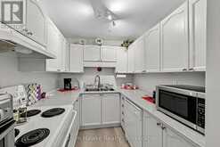 306 - 4 BECK BOULEVARD | Penetanguishene Ontario | Slide Image Eight