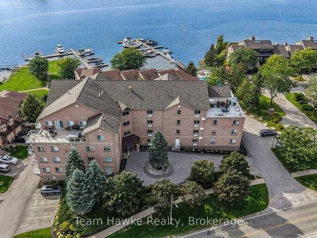 306 - 4 BECK BOULEVARD Penetanguishene Ontario, L9M 2H3 - 2 Bedrooms Waterfront Condo For Sale