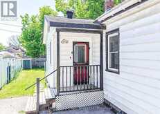 337 COLBORNE STREET W | Orillia Ontario | Slide Image Four