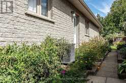 25 TRINITY STREET | Stratford Ontario | Slide Image Thirty-eight