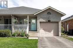 25 TRINITY STREET | Stratford Ontario | Slide Image Three