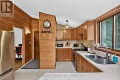 24 FERNANNE DRIVE | Tiny Ontario | Slide Image Thirteen
