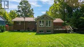 16 MUNDY AVENUE | Tiny Ontario | Slide Image Thirty-one