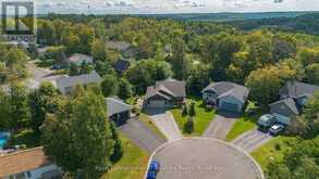 17 HART COURT | Huntsville Ontario | Slide Image Forty-three