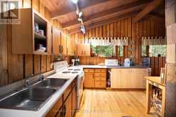 4943 KENNISIS LAKE ROAD DRIVE | Haliburton Ontario | Slide Image Eight