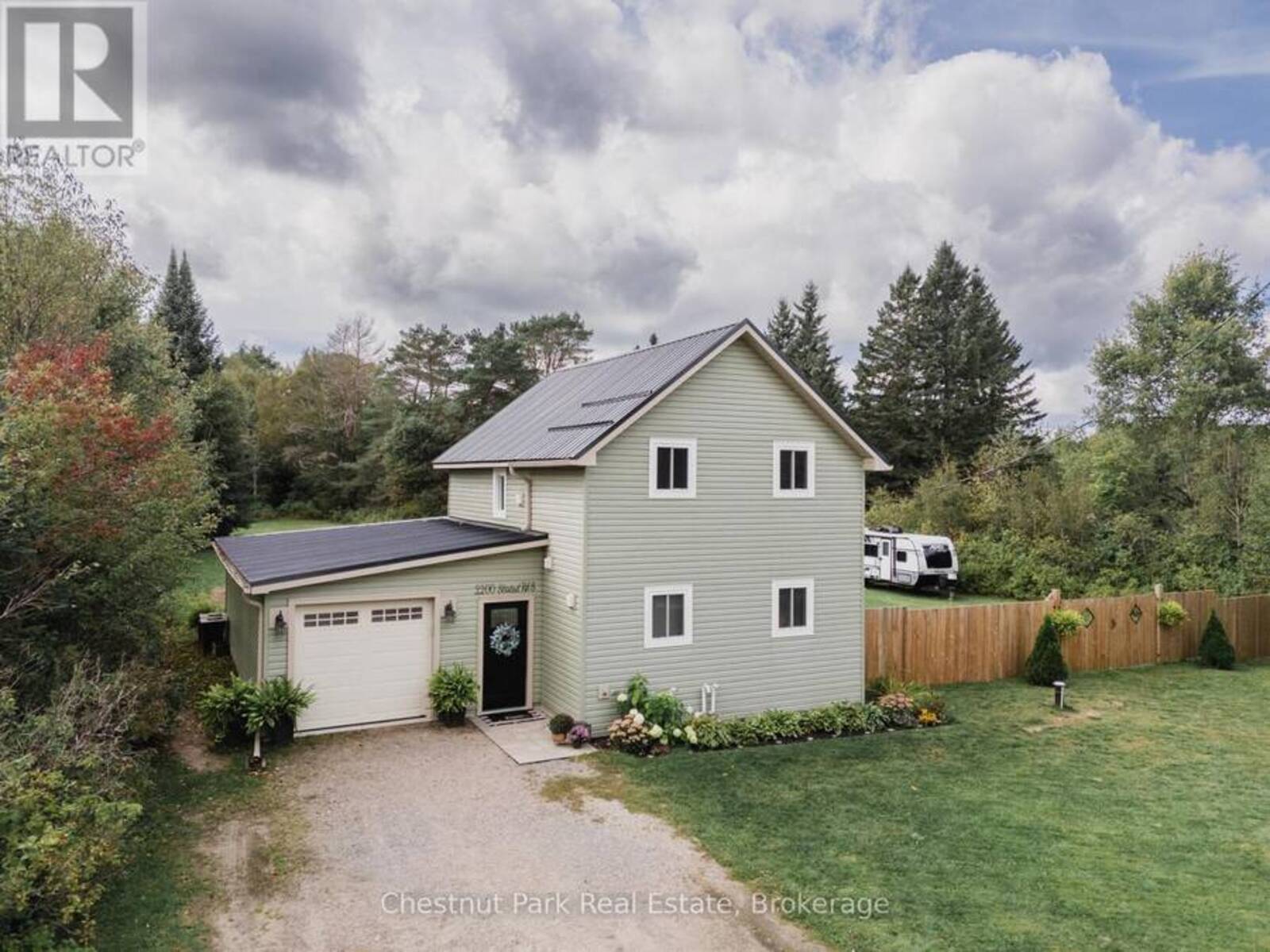 2200 STISTED ROAD S, McMurrich/Monteith, Ontario P0A 1Y0