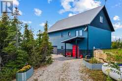 48 BAISE AVENUE | Tobermory Ontario | Slide Image Nine