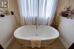 120 ALLEGRA DRIVE | Wasaga Beach Ontario | Slide Image Twenty-one