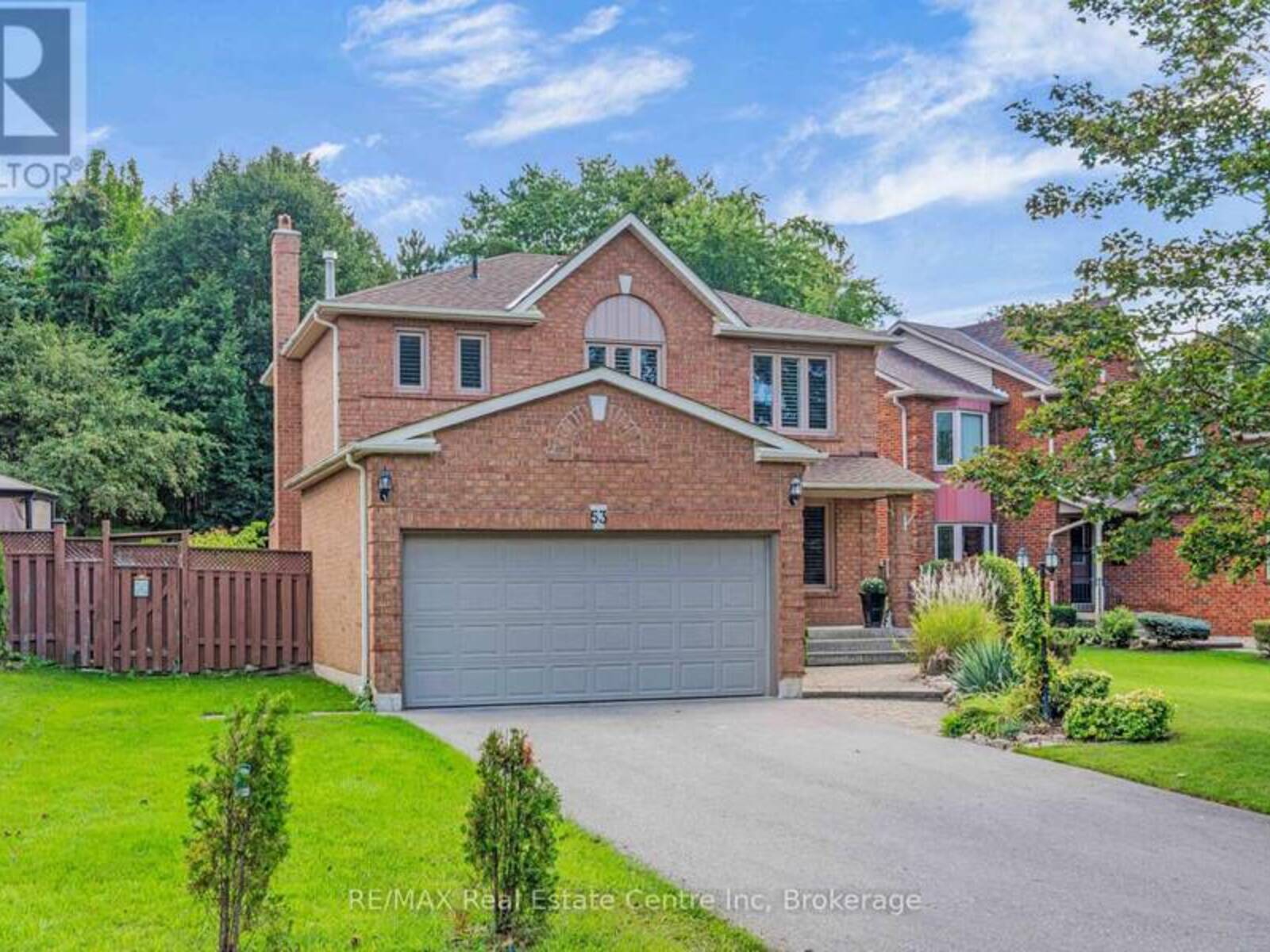 53 MEEKINGS DRIVE, Ajax, Ontario L1T 3N2