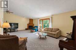1045 NARROWS ROAD | Gravenhurst Ontario | Slide Image Sixteen