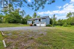 1045 NARROWS ROAD | Gravenhurst Ontario | Slide Image Thirty-nine