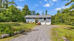 1045 NARROWS ROAD | Gravenhurst Ontario | Slide Image One