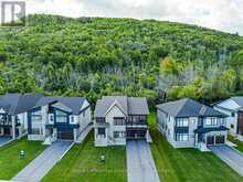 124 DOROTHY DRIVE | The Blue Mountains Ontario | Slide Image Forty-six