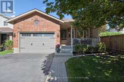 48 ABBEYWOOD CRESCENT | Guelph Ontario | Slide Image One