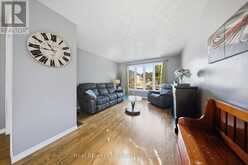 11 DUNDAS STREET W | Paris Ontario | Slide Image Nine