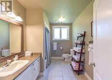 1273 HAWK RIDGE CRESCENT | Severn Ontario | Slide Image Thirty-six