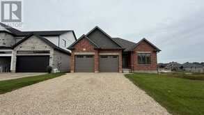 25 AVERY PLACE | Perth East Ontario | Slide Image Two