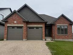25 AVERY PLACE Perth East Ontario, N0K 1M0