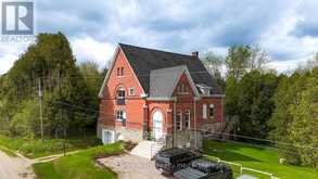 596688 10 CONCESSION | Chatsworth Ontario | Slide Image One