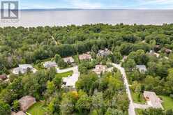 15 BRIDLEWOOD CRESCENT | Wasaga Beach Ontario | Slide Image Four