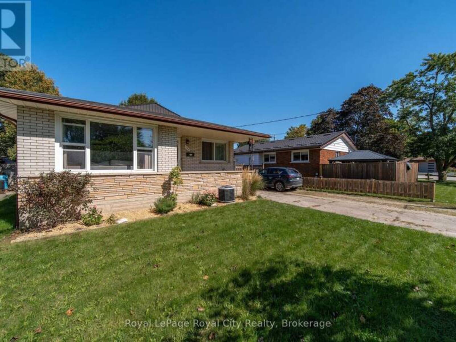 164 WAVERLEY DRIVE, Guelph, Ontario N1E 1H2