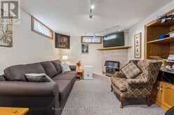 159 COUNTRY CLUB DRIVE | Guelph Ontario | Slide Image Fourteen