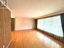 353 CHANTENAY DRIVE | Mississauga Ontario | Slide Image Twelve